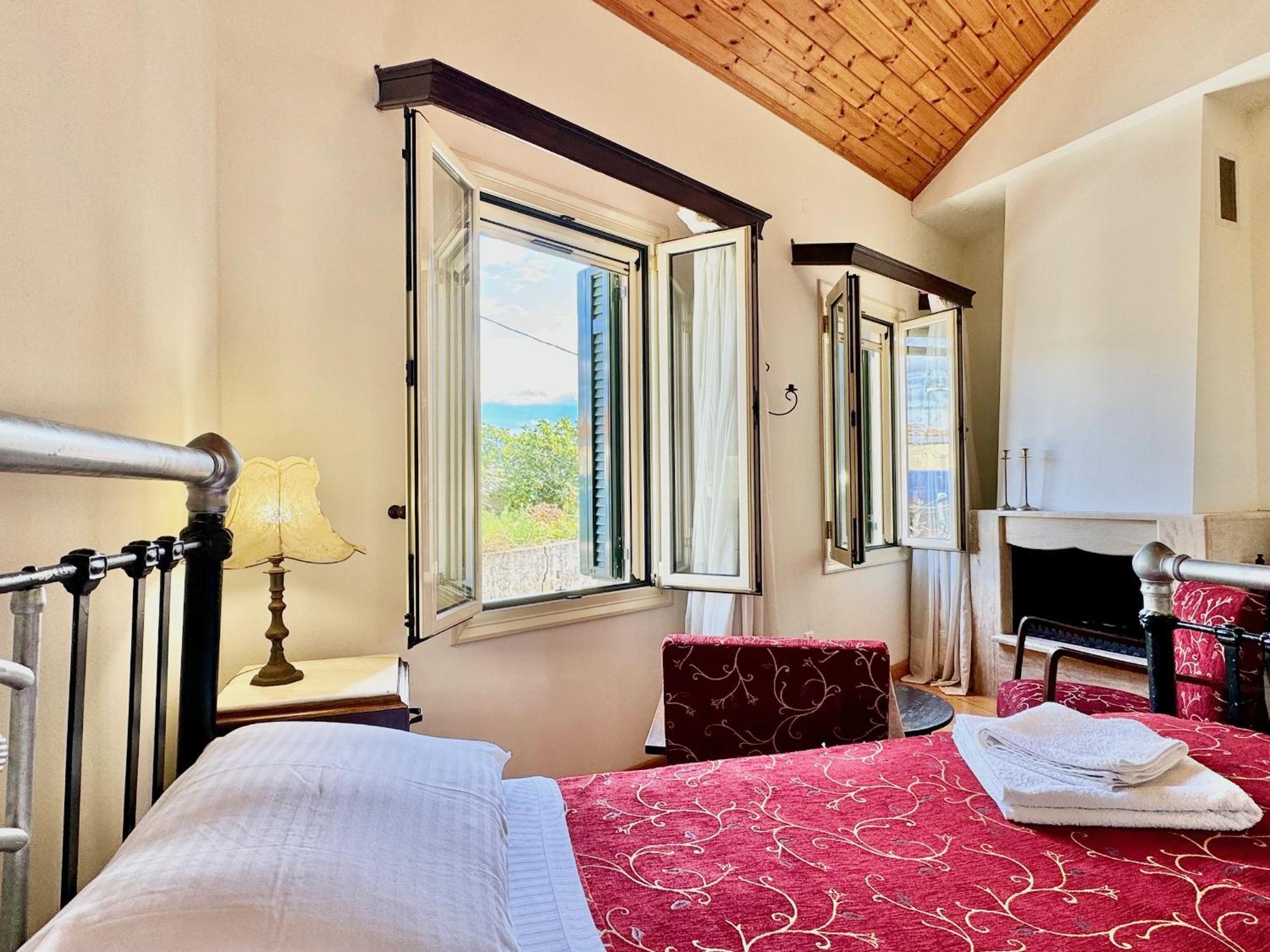 Casa Dolce With Private Plunge Pool By Dadovillas Agrafoi Exteriör bild
